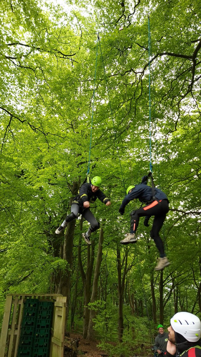 Archery shots, crate stack and flying staff here <a href="/OEActivitiesLtd/">Outdoor Elements</a> with Team 8 😜🌤🎯 All in a day's work to build teamwork skills and confidence <a href="/WYFRS/">West Yorkshire Fire and Rescue Service</a> @PrincesTrust