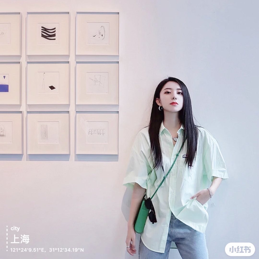 Huastreet 中国最新ストリートファッション シルエットにこだわる中国ブランドといえば Dnt Officialがおすすめ ストリートに上品な印象を組み合わせたいときにおすすめです 中国 テレビでも セレブが愛用していることから人気に火がつき 流行中