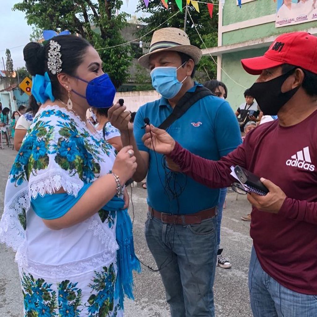 KathiaBolio's tweet photo. Para que sigan los buenos gobiernos en el municipio de #Tahmek, este 6 de junio 🗳 la única y mejor opción es @AccionNacional con #NeydaHeredia, @PiliSantosDiaz Diputada Local y @CarmitaOrdaz Diputada Federal, un solo equipo #CambiandoUnidosYucatán. 

3 de 3 VOTA PAN 🗳✌🏻🔵 https://t.co/avlBl83CX6