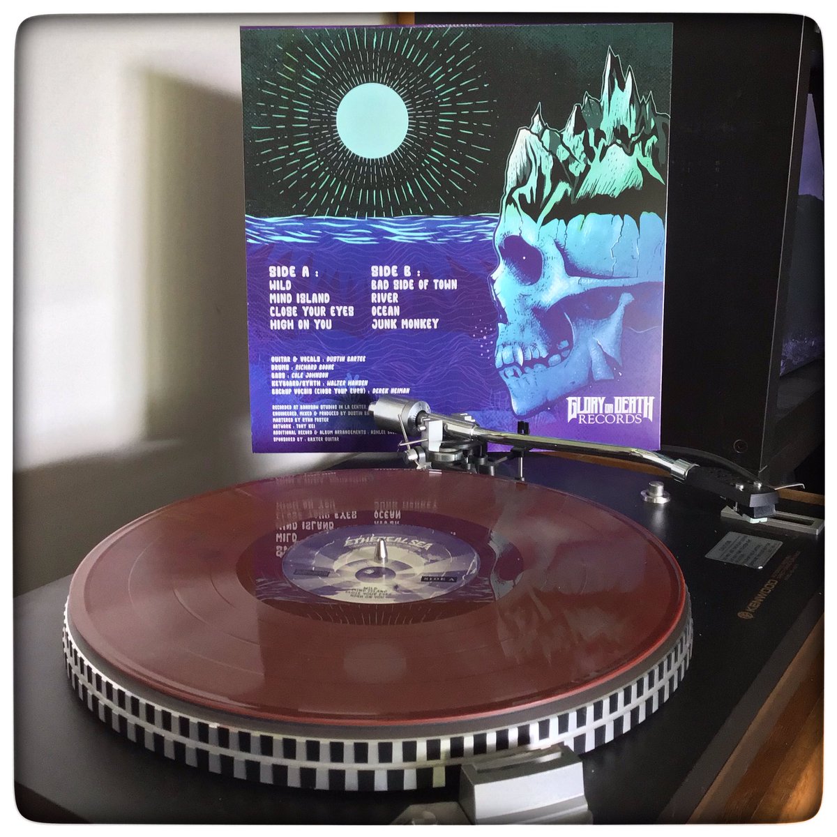 RiffHaven's tweet photo. High On You by Ethereal Sea from Forgotten Memories of Tomorrow as featured on Riff Häven Episode 226
#RiffHaven #VinyloftheDay #RecordoftheDay #VinylRecords #Vinyl #Records #StonerRock #HeavyPsych #FuzzRock #DesertRock #EtherealSea #GloryorDeathRecords https://t.co/V60dSy9n4I