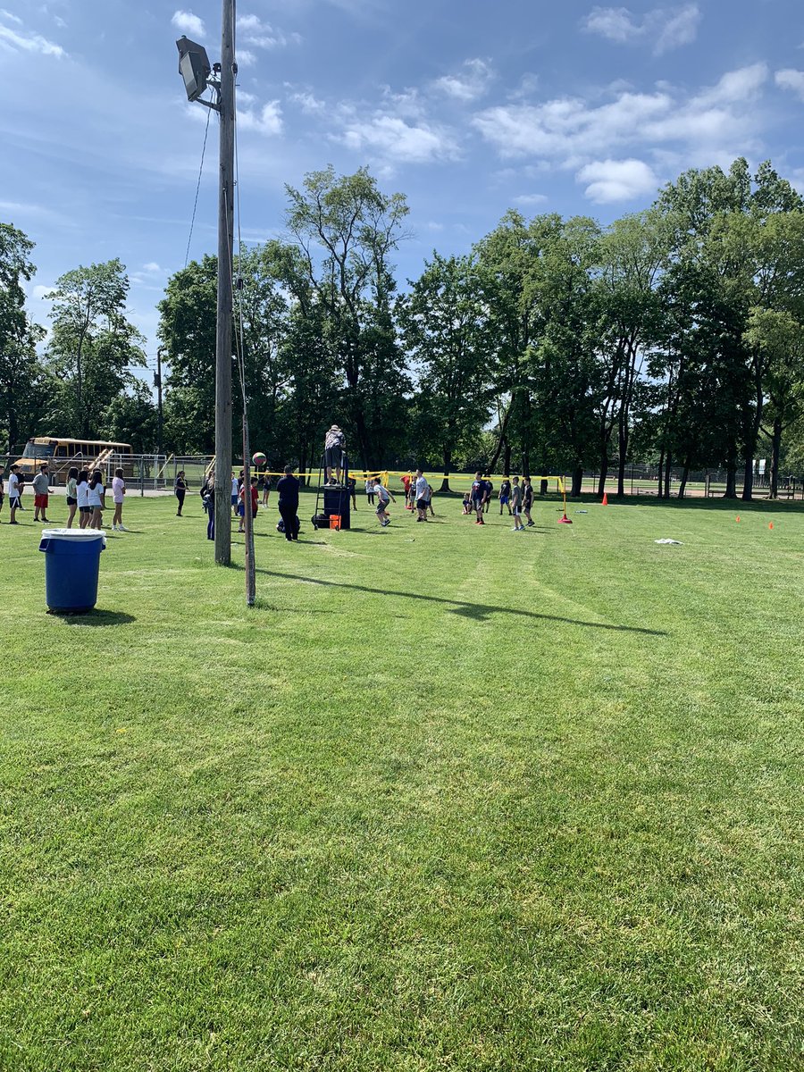 JSeborowskiJr's tweet image. Grade 6 field day at PV is underway! @EmilyRingen @PVPantherPride #peqpantherpride