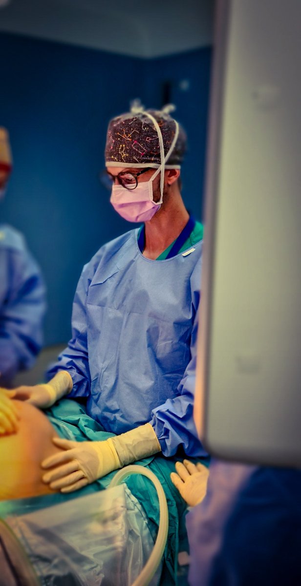 No es el último día, es un día más. Un día más que percibimos el esfuerzo, empatía, cariño, ilusión y profesionalidad de nuestros grandes cirujanos <a href="/CAlejandre3/">C.Alejandre</a> y <a href="/ALSnchezAlvarez/">AL Sánchez Álvarez</a> Es un orgullo formar parte sus vidas, porque ustedes ya forman parte de la nuestra #finderesidencia