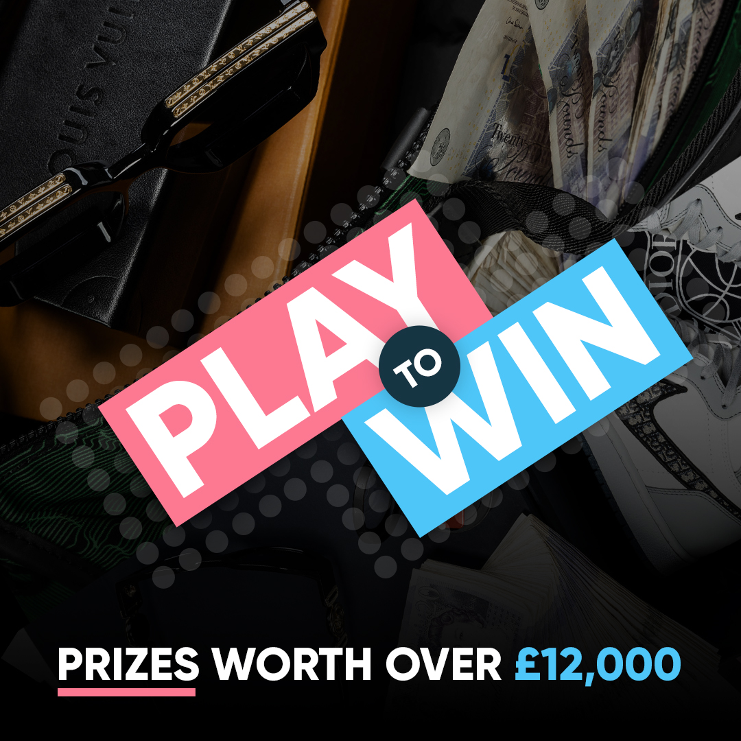 DBSBCompetition's tweet photo. 🔥🔥 Welcome to the Ultimate Lifestyle Competition 🔥🔥

All you have to do is see what's inside and decide if you want the Duffle Bag or Shoebox (or both) and play spot the ball to win 🏀 https://t.co/6VjXYoHRVw