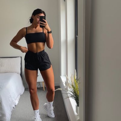Megan Branch tweet media