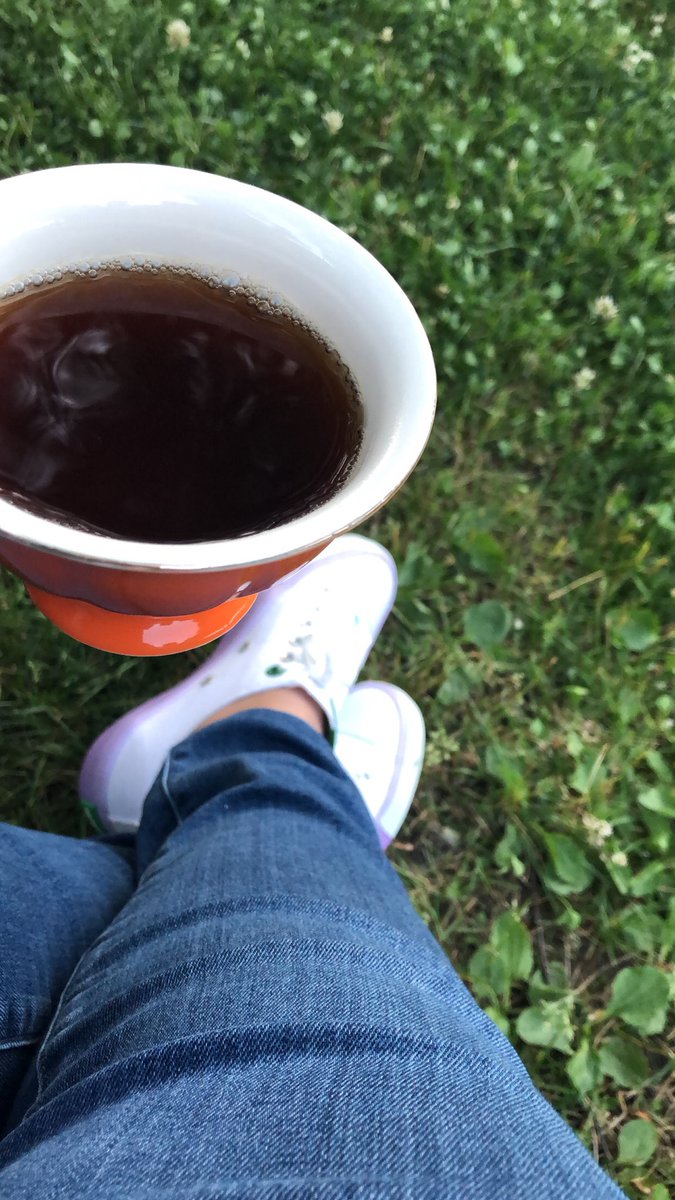 basakdogru1's tweet photo. Akşam keyfi biraz sakinlik ☕️
#SALI #sahilkeyfi #çay #huzur #COVID19 #coronavirus https://t.co/80PxjaMoux