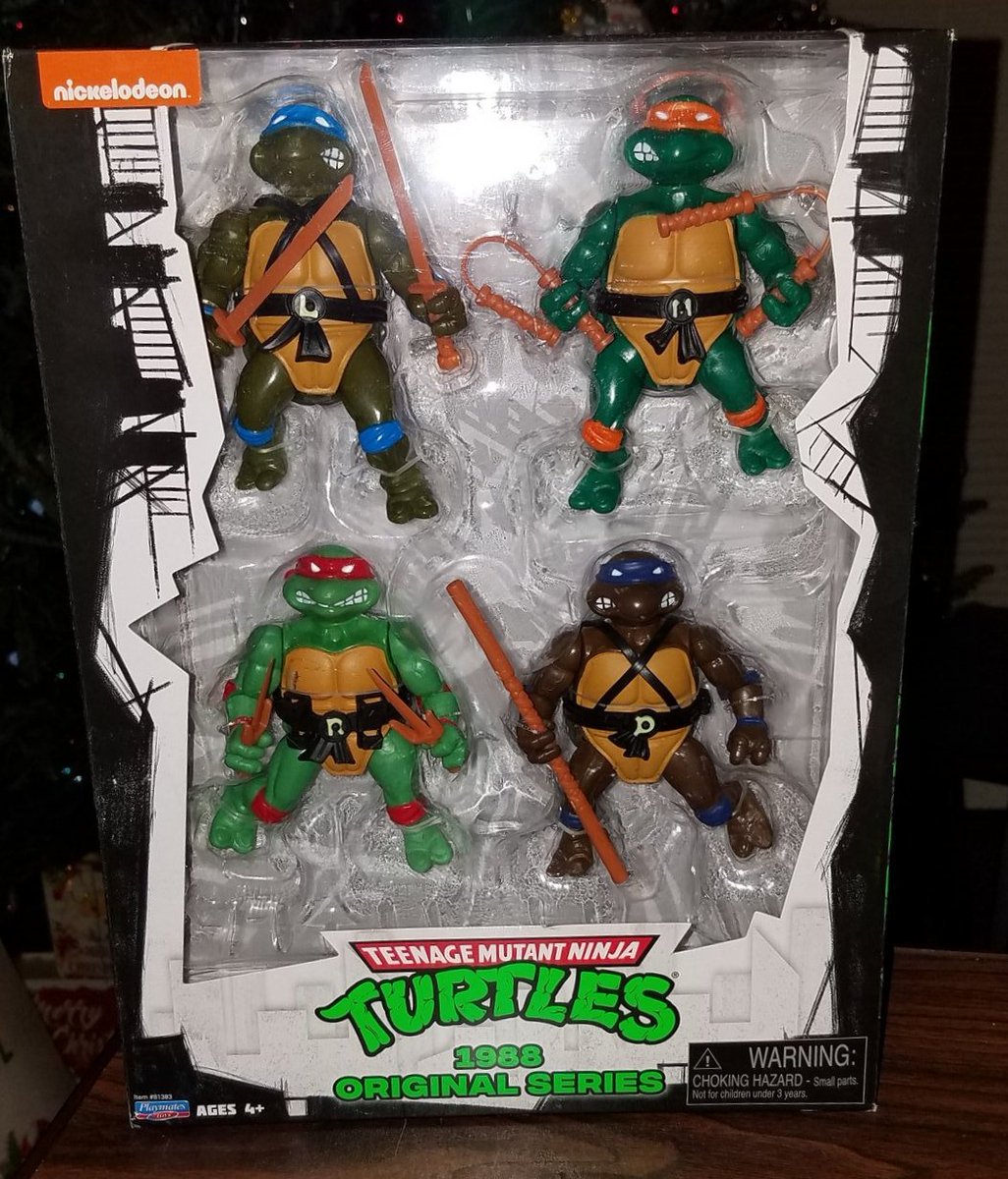 AddictedHe's tweet photo. Happy #TurtleTuesday to all my awesome followers. Here's some of my favorites out of my TMNT collection.๐ค๐๐ข๐ข๐ข๐ข #TMNT #HerosInAHalfShell #TurtlePower #Cowabunga #PizzaTime #PizzaPowerGame #Playmates https://t.co/ww4sdCGQNX