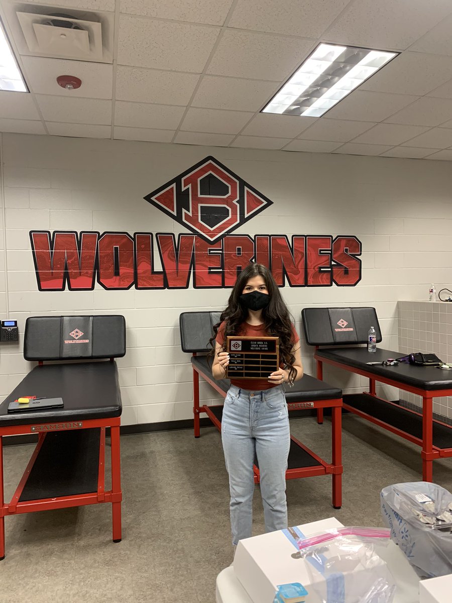 Congratulations to Bri Garza on winning the Wolverine Award!