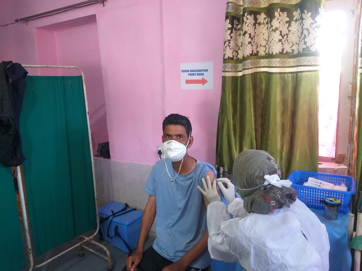 COVID-19 Vaccination of 18-45 target groups including shopkeepers, drivers, widows etc. started in TEHSIL BEERWAH today. Request the designated eligible persons to cooperate and get vaccinated ASAP.
<a href="/DC_Budgam/">Deputy Commissioner Budgam</a> 
<a href="/dicbudgam/">Information & PR, Budgam</a>