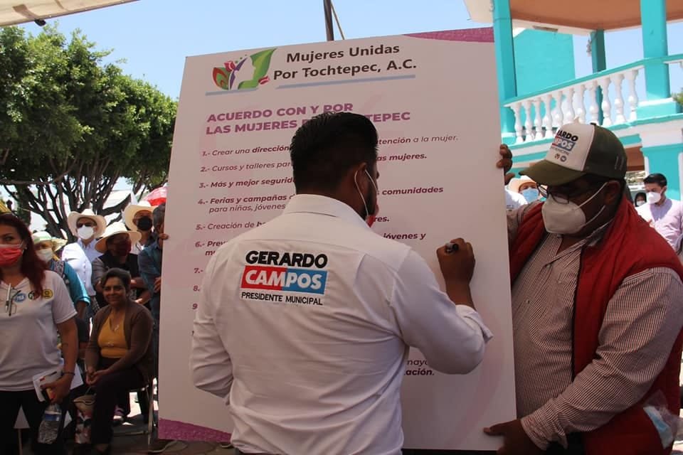 PueblaCentinela's tweet photo. #PAN #PRI #Enterate #Elecciones2021
Firma @gerardocampos_t acuerdo con y por las mujeres de #Tochtepec
https://t.co/0LhiqOUD6f
@PANPUEBLA @PANPueblaTeam @PRIdePUEBLA @CM_PRI_PUEBLA @NestorCamarillo @GenovevaHuerta https://t.co/olBwiMctbL