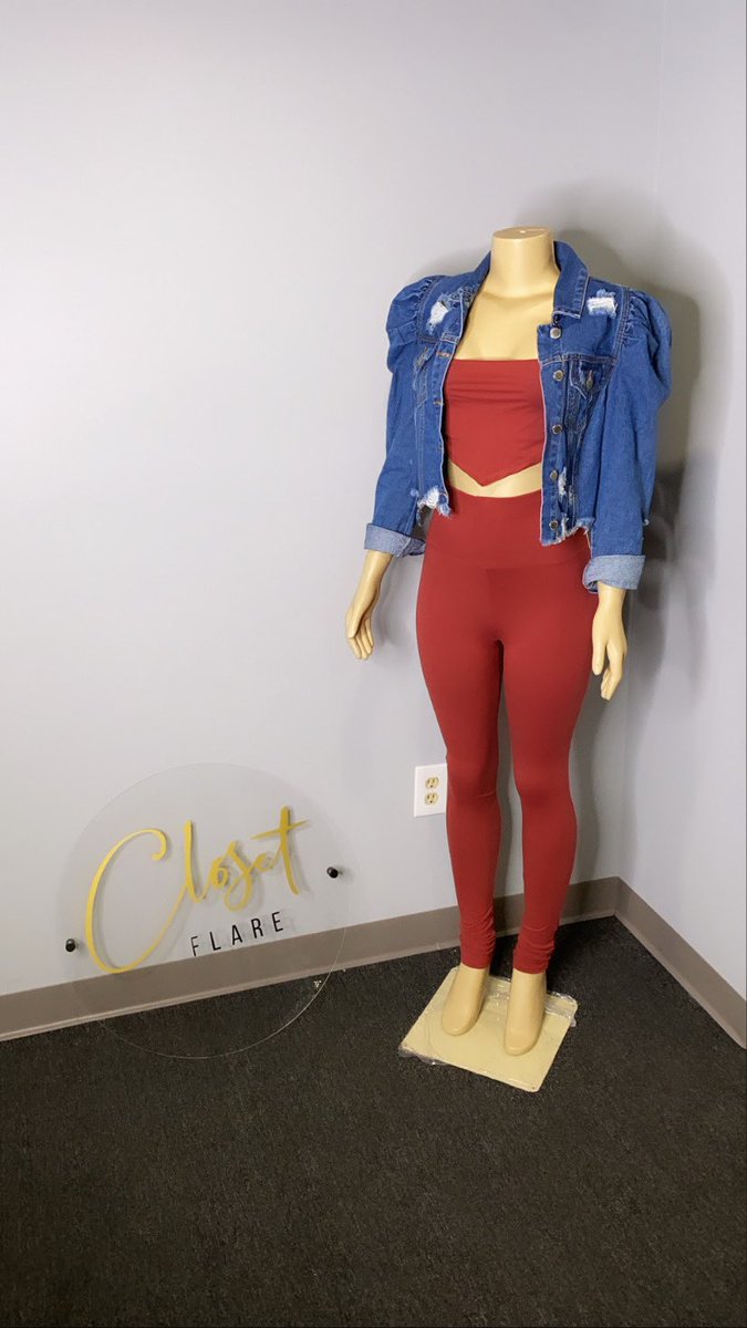 ‼️New Arrival ‼️
Small- Large 
Available Now for Purchase .
ShopClosetFlare.com