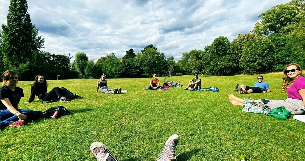 Hello from the Biome Health Project UCL team! 👋  We are made up of professors, post-docs, PhD and Masters students. 👨‍🎓 Over the coming weeks we will be introducing our team members, giving you an insight into what we all do. Stay tuned! instagr.am/p/CPTFP3-DjcS/