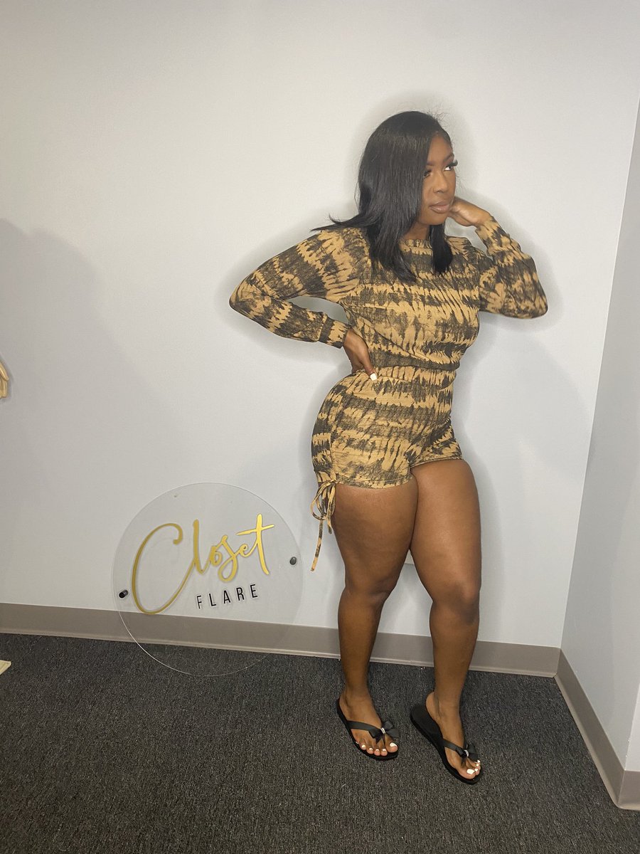 ‼️New Arrival ‼️
Small- Large 
Available Now for Purchase 
ShopClosetFlare.com