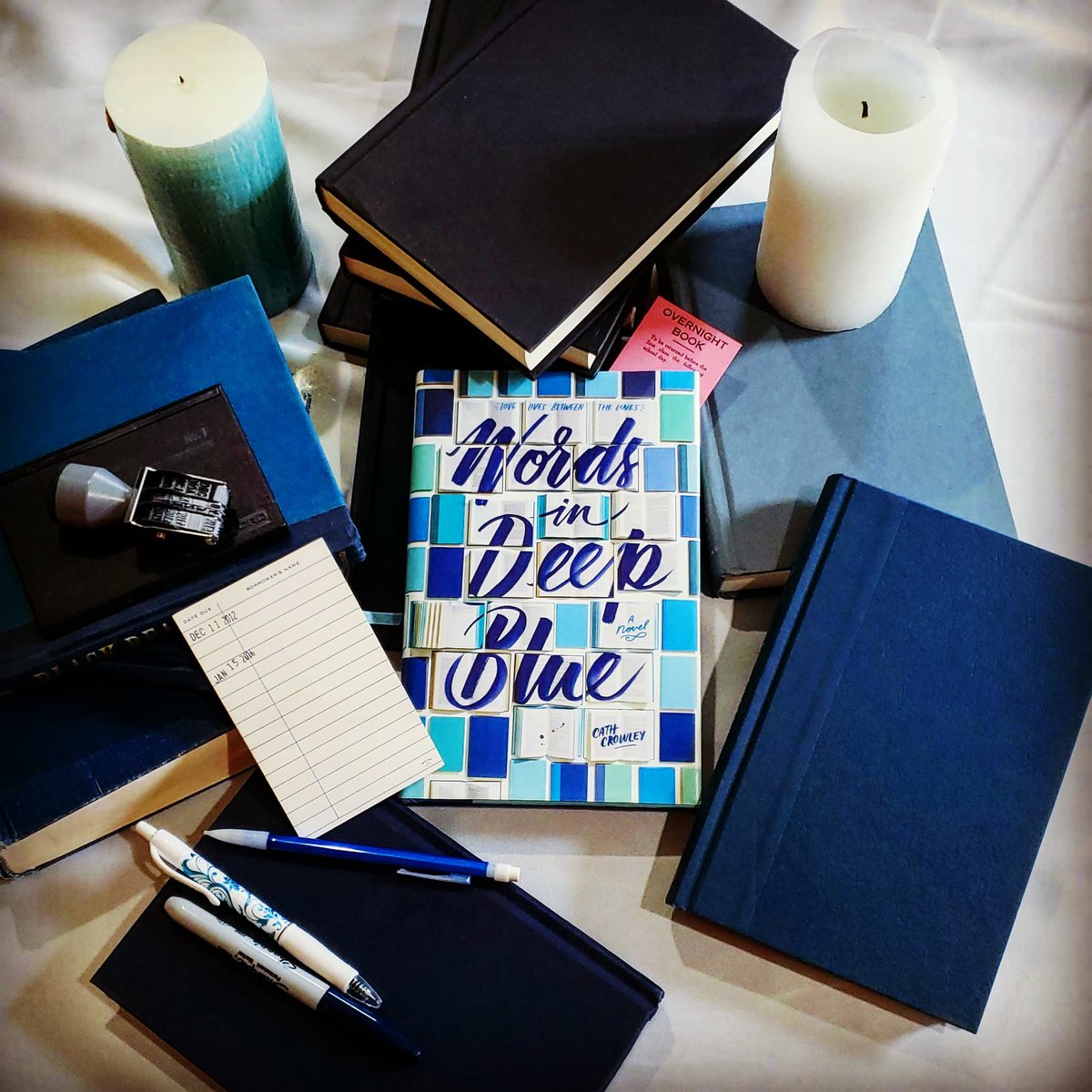weepingwillowbr's tweet photo. This book was an emotional roller-coaster! 

Check out my full review on instagram📚https://t.co/ZkoOouPinB
#WordsInDeepBlue #BookReview #WeepingWillowReviews https://t.co/YlqFMcaAsk