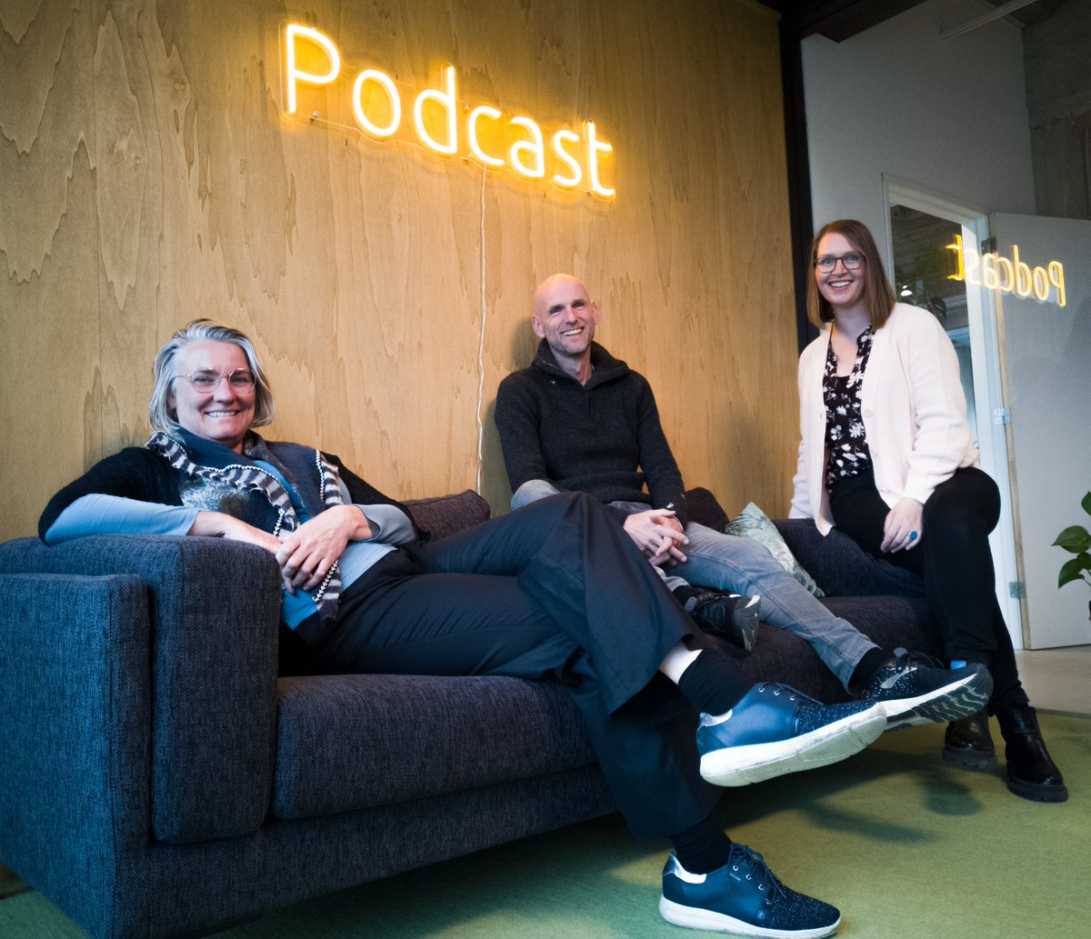 Amelie is 20 jaar bezig met energietransitie. Ze kan alles vertellen over aanleg van zonneparken. Welke gevolgen heeft dat eigenlijk v/h #landschap? In afl 2 van podcast Landlust gaan Maaike &amp; Patrick met hun gasten in gesprek over #ruimte voor #transitie

spoti.fi/3vxFSZT