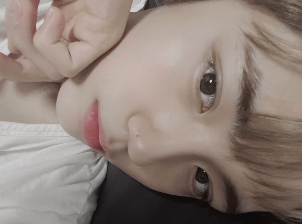 cravityfancafe's tweet photo. 210525 #안성민 공카

러비티 오늘도 고생많았어요~ 잘 자요❤️우리 러비티 짱 https://t.co/xk4y02794E