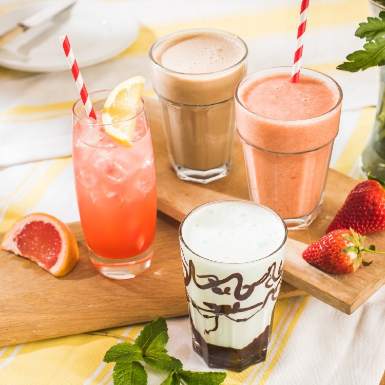 BB's Coffee &amp; Muffins at the Mercat Shopping Centre have launched their summer menu. To eat: the ultimate cheese toastie, Swiss chicken baguette or the tuna Nicoise flatbread. To drink: new lines include iced chocolate and a strawberry &amp; banana smoothie. That's lunch sorted!