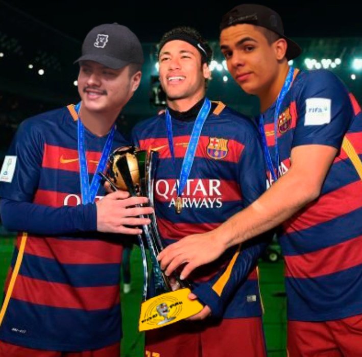 filipeovr's tweet photo. @igorcavalari @neymarjr https://t.co/TOiUMajsQm