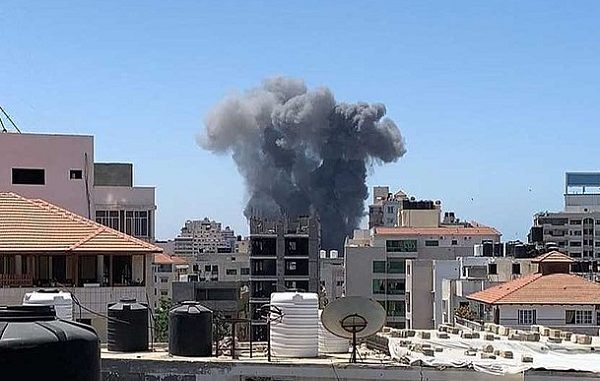 This Thursday 3pm BST:
#Israel/#Palestine conflict -what next?
Socialism and the struggle for democratic rights for all.
Join Robert Bechert, and Judy Beishon, from the #CWI
Details at: fb.me/e/1kc0v3Pbw