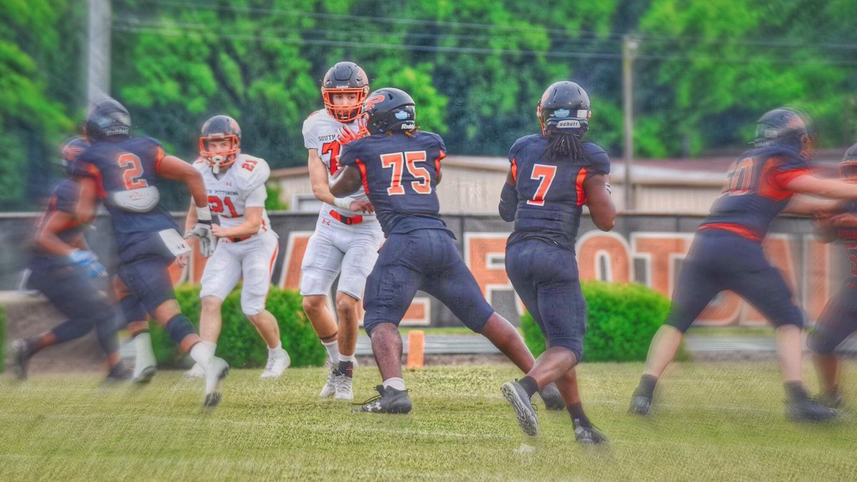 Gio_Davis tweet media