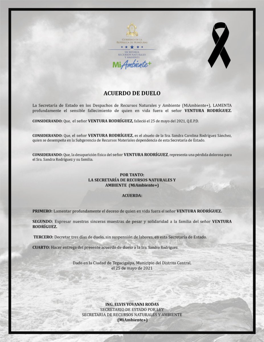 Nos solidarizamos con la Sandra Rodríguez, quien se desempeña en la Subgerencia de Recursos Materiales de esta Secretaría de Estado, por el sensible fallecimiento de su abuelo, Ventura Rodríguez (Q. D. D. G.).🕊