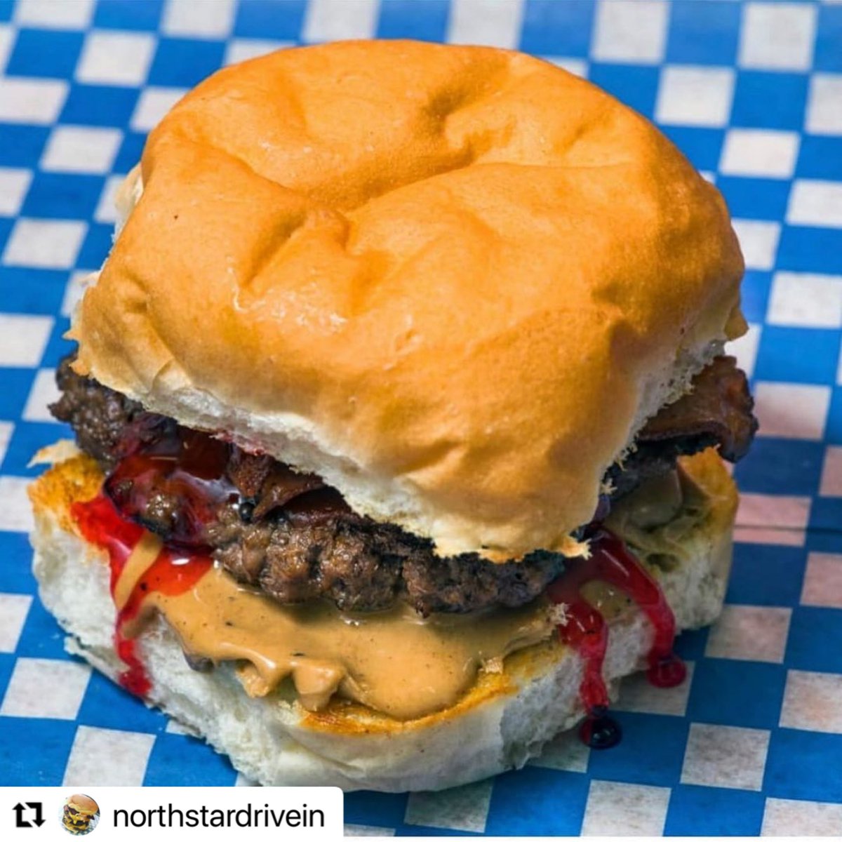 🍔 Available beginning today! The Northstar Drive In is using Ace’s BBQ Peanut Butter to make their famous Weber Burger with 100% of proceeds being donated to @harvestmanitoba Thank you to the incredibly generous team at North Star Drive In! ❤️