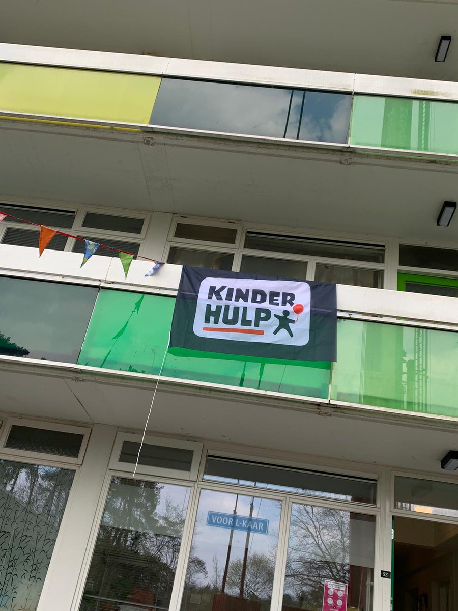 Onlangs hebben we een super mooie inzamelingsactie gehad voor Nationaal Fonds Kinderhulp. 

Deze dag en de online collectebus die we hadden, hebben ervoor gezorgd dat we een totaalbedrag hebben opgehaald van €452,85! 

Iedereen onwijs bedankt voor jullie bijdrage!