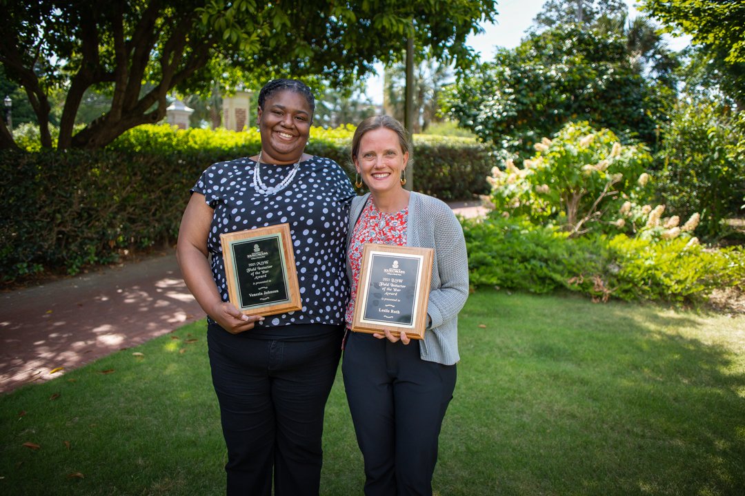 uofsccosw's tweet photo. Congratulations to Venesia Johnson (MSW) and Leslie Roth (BSW), recipients of the 2021 Field Instructor of the Year awards. Both are school social workers for Richland School District Two in Columbia. https://t.co/vWlZIGMx1a #UofSC https://t.co/7PjxFWsMfn