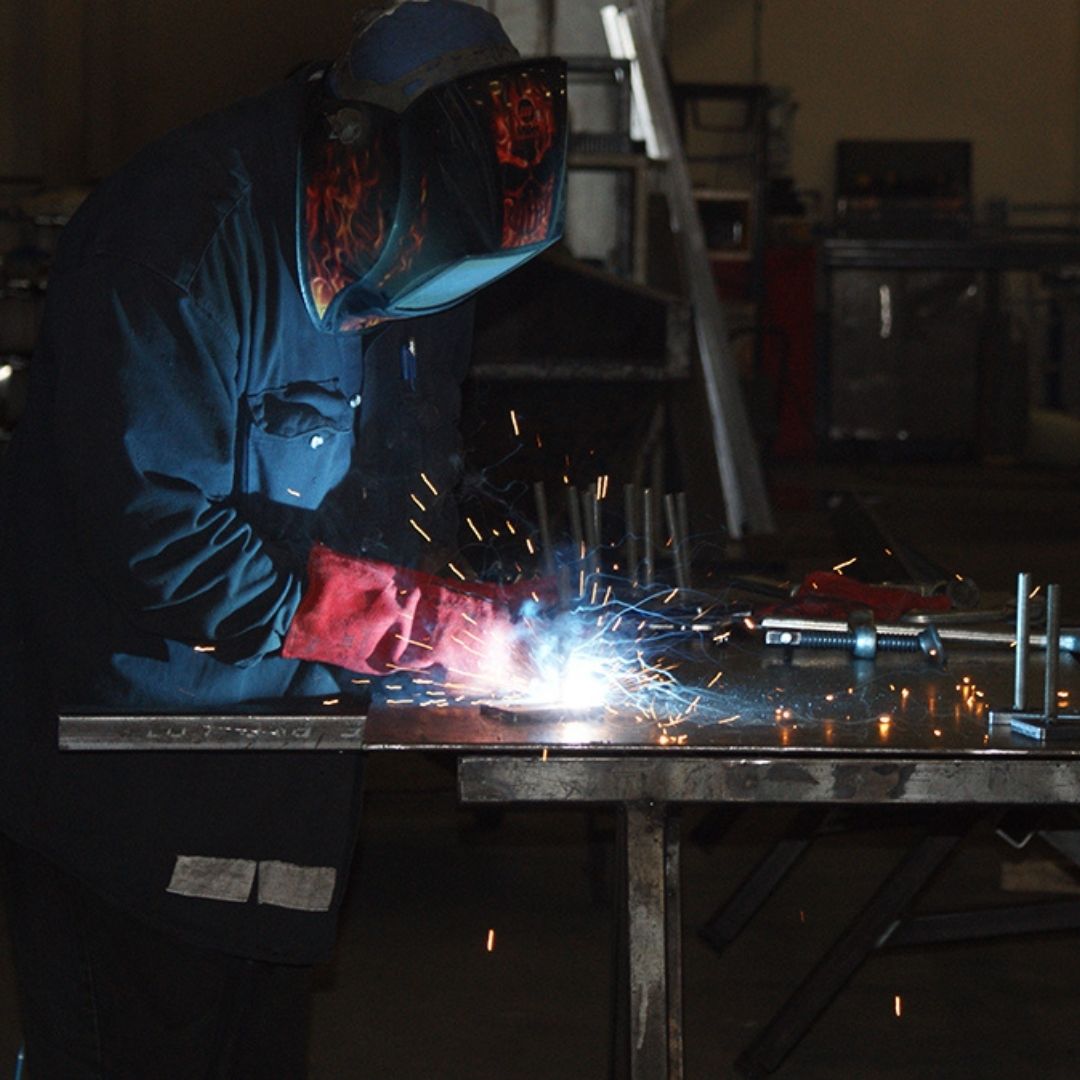 4 Way Metal Fabricators offers high-quality metal fabricating services, and our team is committed to meeting the needs of your business with our custom precision techniques.

To learn more:
bit.ly/3yGrHUi

#metalfabricating #metalfabrication #aluminum