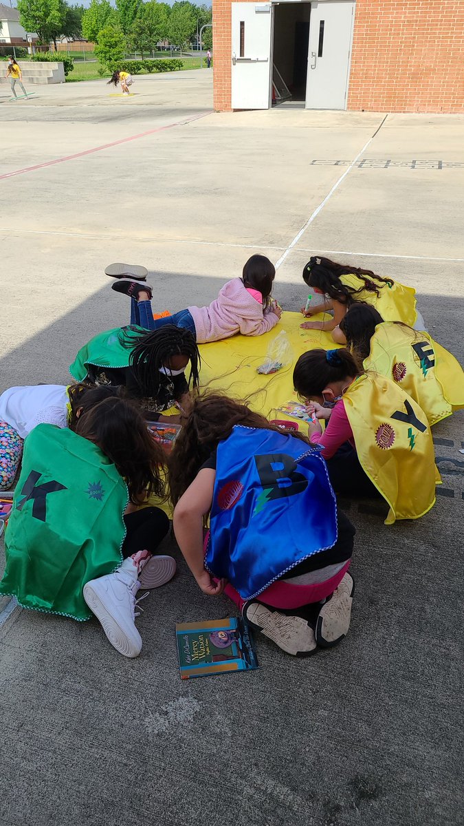 Maria Alas tweet media