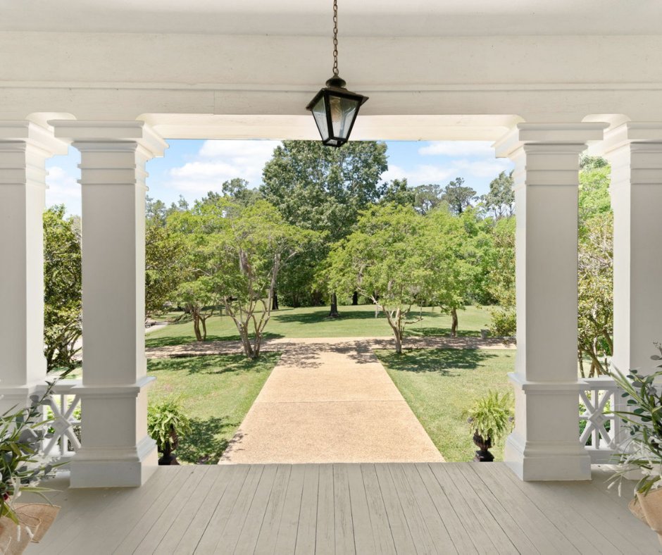 peterpatout's tweet photo. ICYMI! New Listings, 4 Sold &amp; More! - https://t.co/uDNddlbikc
Historic Homes, Period Rooms &amp; Top Events - click for latest news! https://t.co/A9RCWkAFcW