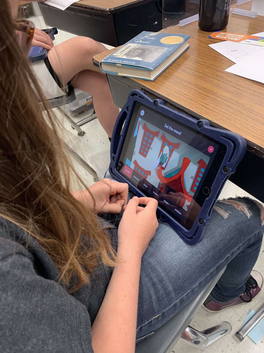 MsDonegan1's tweet photo. My future animators working hard during career week making their fractured fairy tales come to life! 🧜🏽 👸🏽🧚🏼‍♀️🧙🏿‍♂️🦄 #careerweek #toontastic3d @BallsBluffLCPS https://t.co/82jnwG1pWy