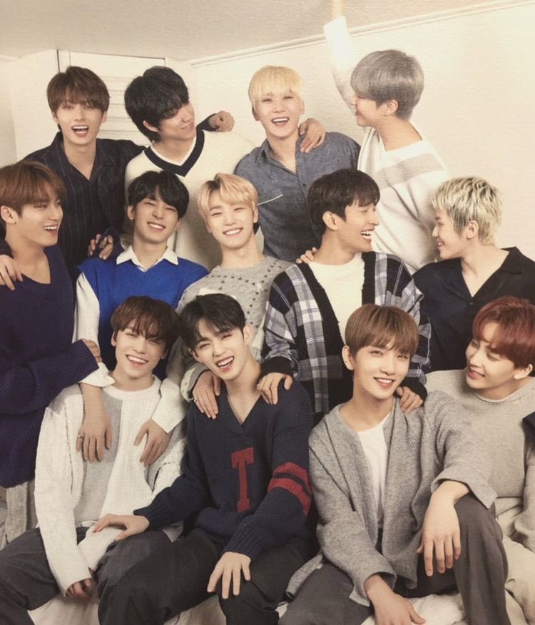 pasteIdk's tweet photo. Semesta, seperti inikah caramu bekerja, dengan elok dan menawan, sesederhana membuatku merasa dicintai dalam sebuah perjalanan?

#세븐틴_6주년_영원히_가보자는거야
#6YearsOfLoveWithSEVENTEEN https://t.co/v5rSfsVWjK