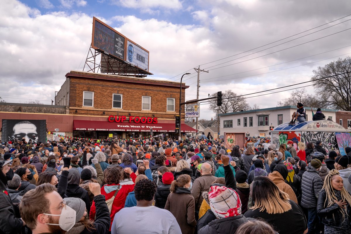 daviss's tweet photo. Today is not only the 1-year mark of the murder of George Floyd but it's also been a year that the community has been holding space at George Floyd Square working to build a stronger community. https://t.co/Ak3COu7GPU