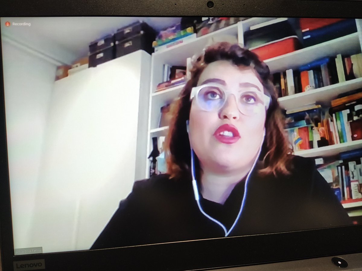 AnnaRiccobene's tweet photo. Enhorabuena a ponentes, organizadores, moderadores y demás participantes del excelente webinar #TCS_LA @ICOnoticies @idib @CNPT_E @scattsocietat @XarxaCHsF https://t.co/u482vkDkZ5