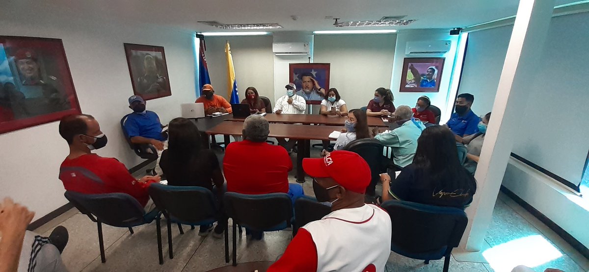 zonfipca_gob's tweet photo. Reunión operativa del comité organizador para el 48°#Aniversario de @zonfipca_gob junto a diversos representantes de empresas instaladas, así como @soyabelpetit autoridad única en deporte del estado Falcón 
#zonfipca
#deporte
#trabajadores
#aniversario https://t.co/nc3Aox1zsB