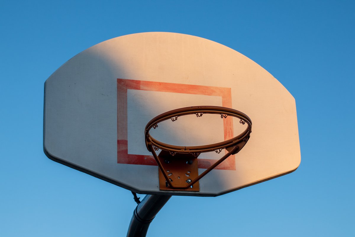BuurstData's tweet photo. Thinking about your #cloudstorage options instead of NetApp? For starters, we don't make you jump through hoops with pages of Q&amp;A to try the product. Get started today at https://t.co/1OtyW0QHGI https://t.co/Lod468EexL