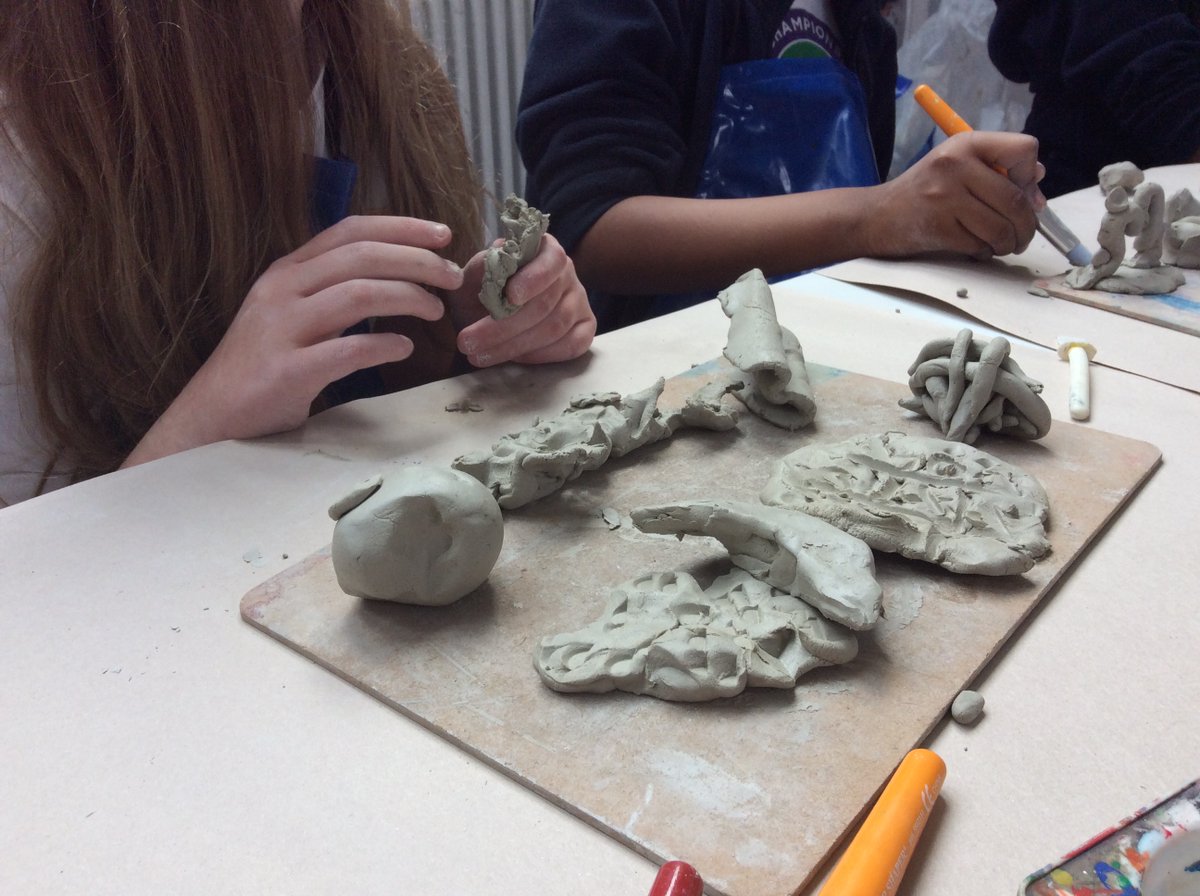RFitzroyAcademy's tweet photo. #Year5 Take part in a virtual gallery tour & workshop thank you Skye at #turfprojects. Making work for the very first Children's Art exhibition at Turf. Inspired by emotions, sounds & the work of Derica Shield. Shaping clay & paper sculptures for their compositions. #Artatrfa https://t.co/SUTUDcEhdb