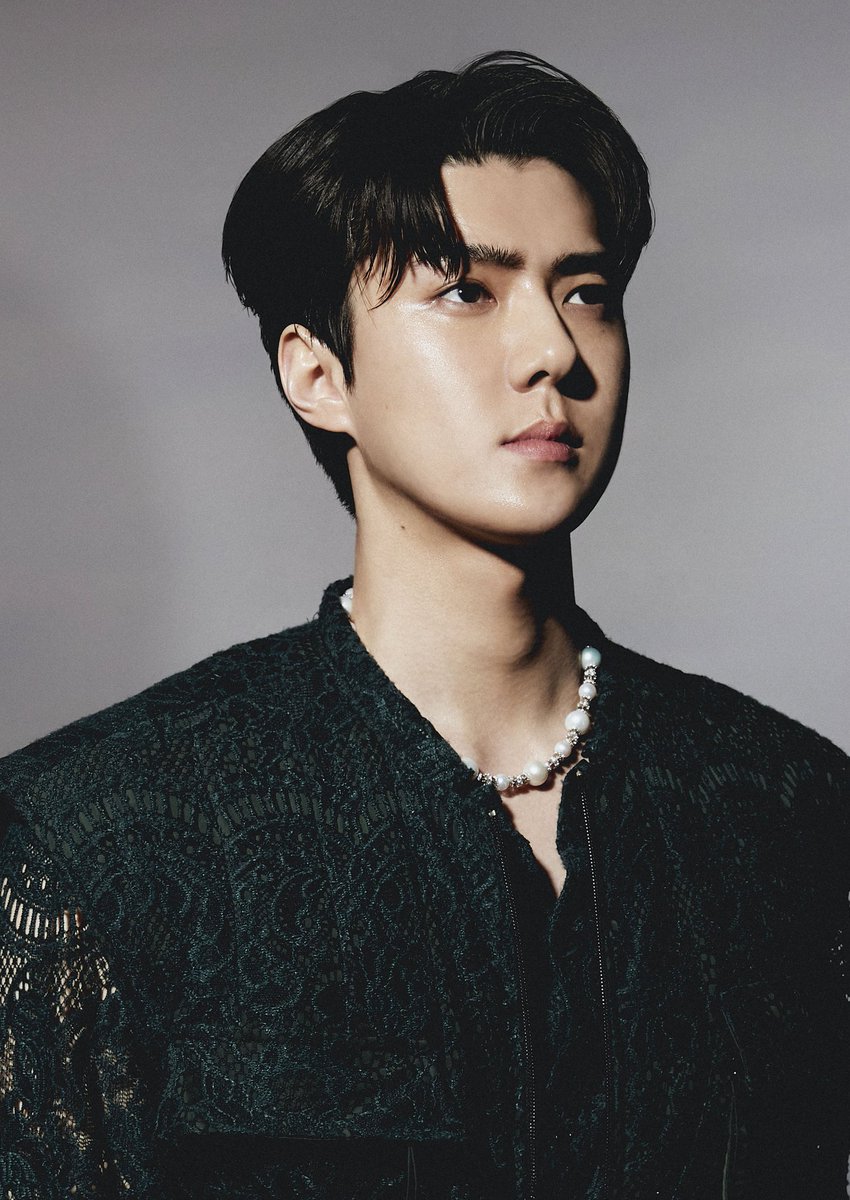 asimpformork's tweet photo. SeChan is so freaking hot on their image teasers wtf!! 🔥🔥 #DONT_FIGHT_THE_FEELING #SEHUN  #CHANYEOL @weareoneEXO https://t.co/XUvN30eOka