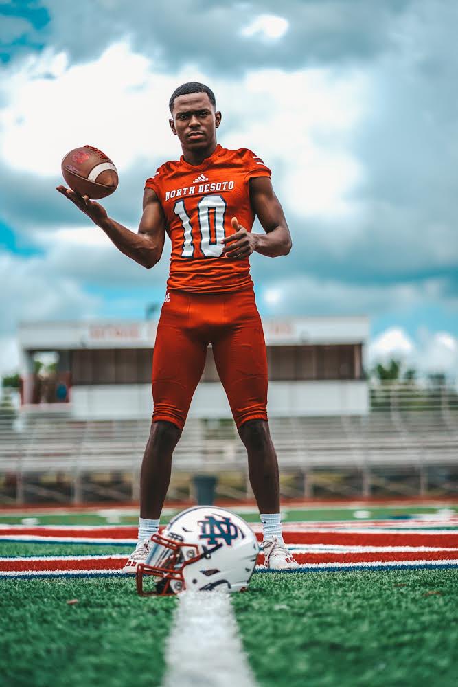 FiveFilmWorks's tweet photo. I see “Issa Movie” all up and down my timeline everyday during the season. 
Imagine it REALLY being a Movie😎 
The Journey ft. North Desoto High School
Stay Tuned🎥
#FiveFilmworks #TheJourneyND https://t.co/3kg8N9EPRk