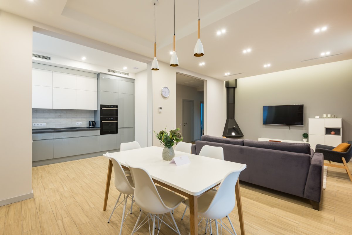 GetWrittn's tweet photo. Lighting trends are changing in 2021! Here are 6 lighting trends that will make your home look bright and beautiful. 
#realestate 
https://t.co/27gSzjYIqJ https://t.co/UjubnA3VhB