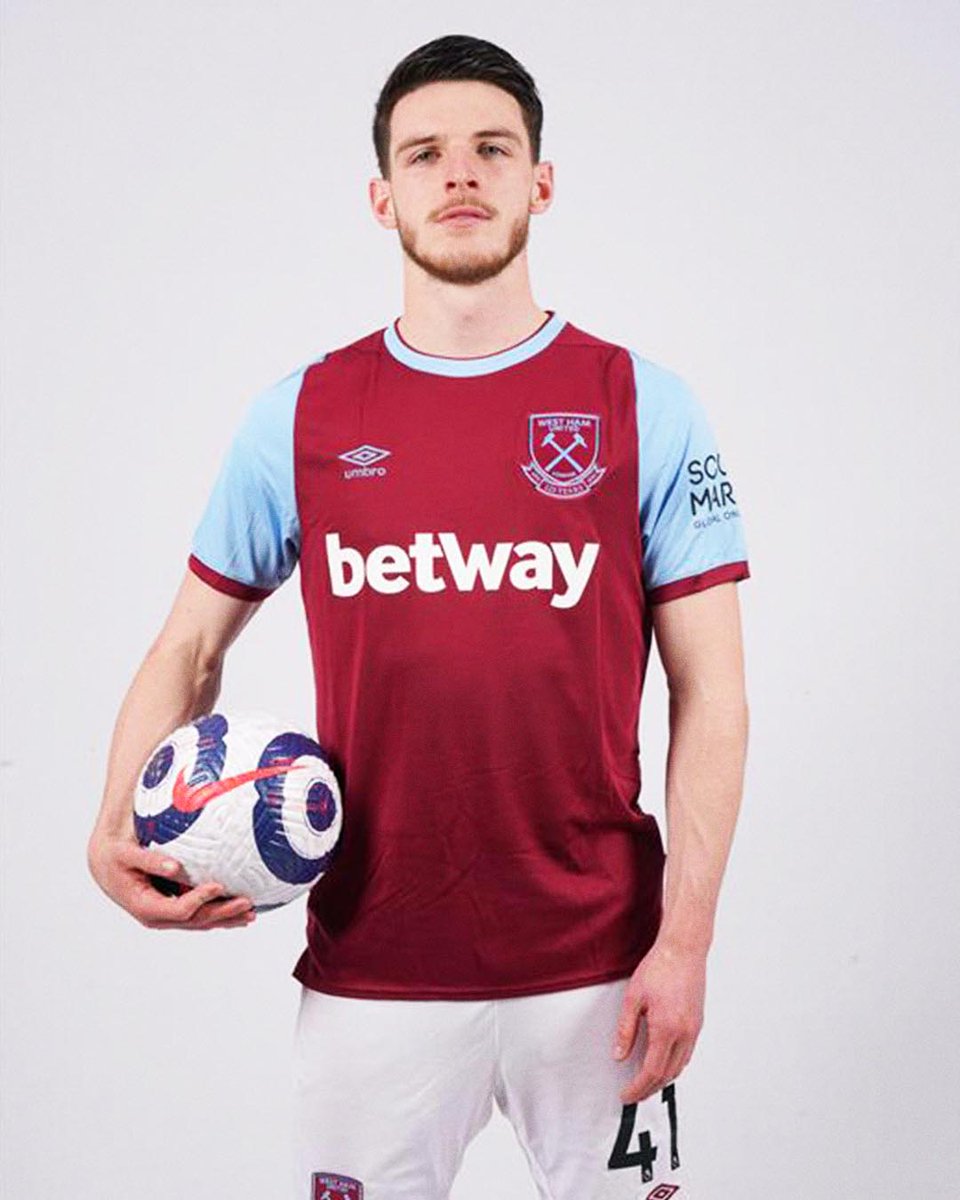 West Ham United (@westham) on Twitter photo To celebrate the end of a fantastic season, we're giving away a home shirt signed by <a href="/_DeclanRice/">Declan Rice</a>! βοΈ
To win all you have to do is...
1οΈβ£ RT this tweet
2οΈβ£ Make sure you're following us
Good luck! π€ To celebrate the end of a fantastic season, we're giving away a home shirt signed by <a href="/_DeclanRice/">Declan Rice</a>! βοΈ
To win all you have to do is...
1οΈβ£ RT this tweet
2οΈβ£ Make sure you're following us
Good luck! π€