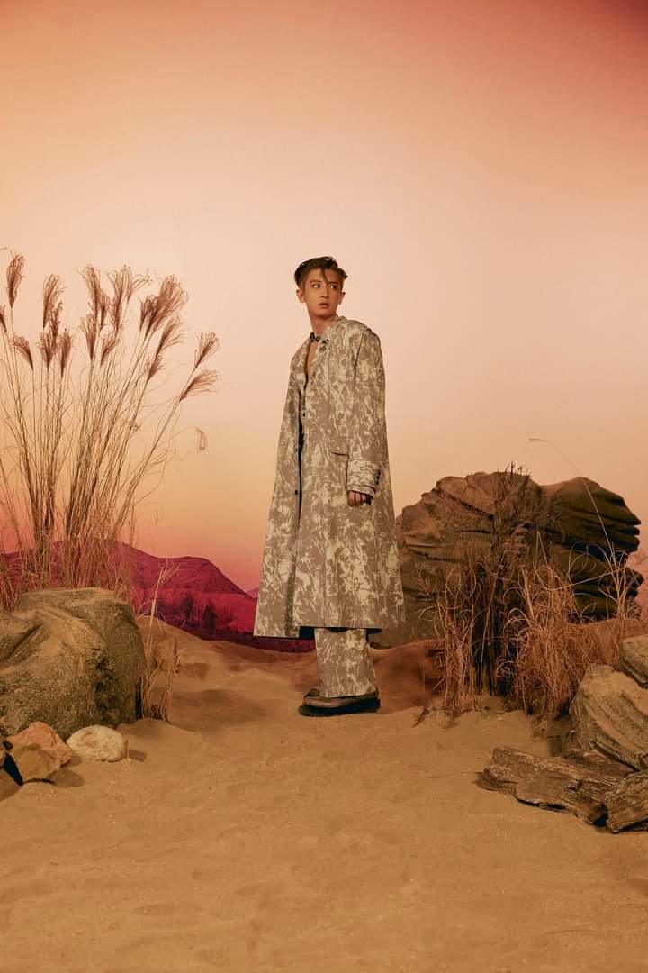 jysbs0904_AD's tweet photo. Pero es que que bello, omg estoy a tus pies rey 🛐🛐🛐

#DONT_FIGHT_THE_FEELING 
#EXO_SignalReceived #weareoneEXO 
#EXO #엑소 https://t.co/LeO5qS2MtX