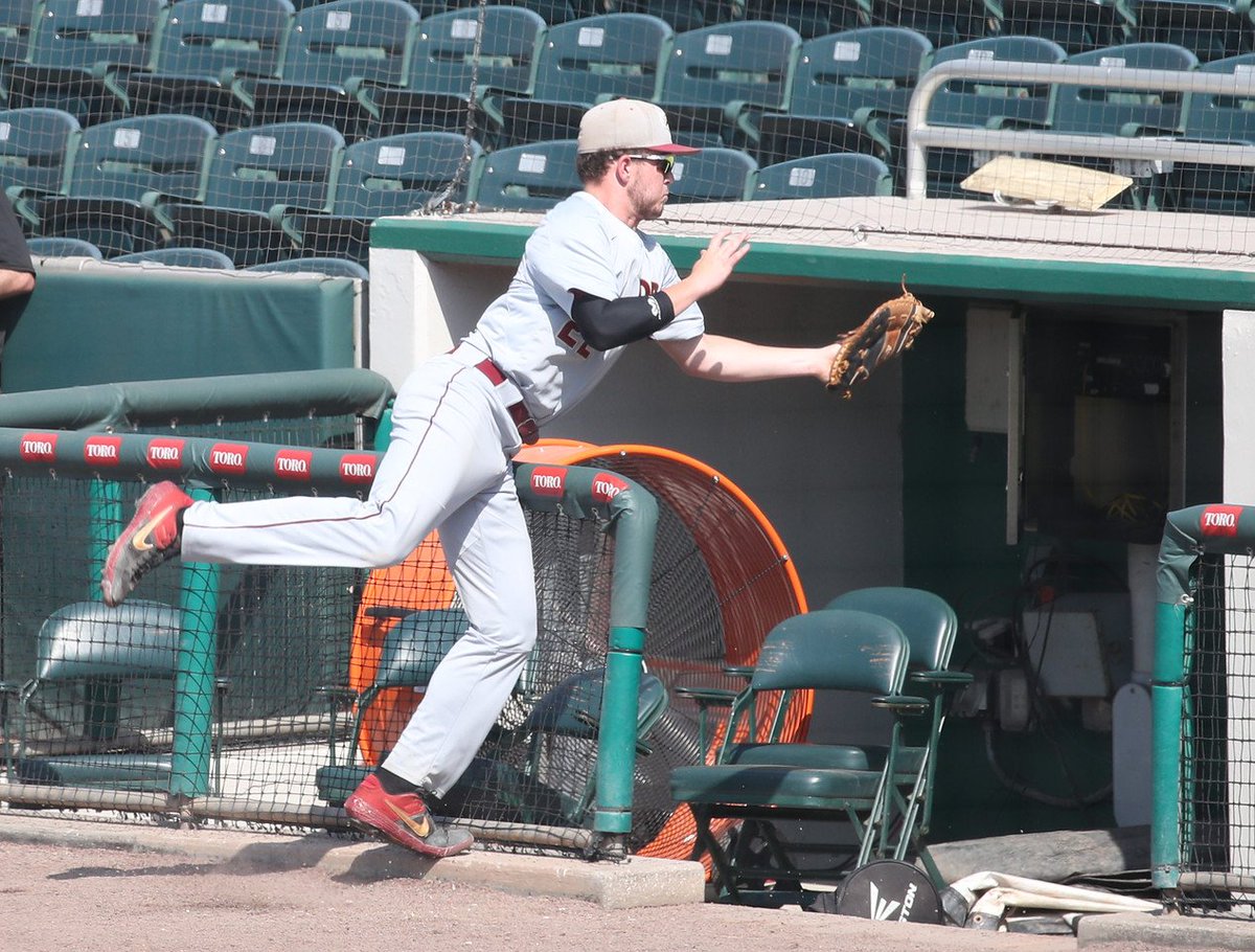 Don't miss it! 

Join Ainslie Lee at 7 p.m. tonight on Twitter as she reports on the North Marion Colts baseball team (21-8) battle to capture the Class 4A state championship against North Broward Prep (20-10-1).