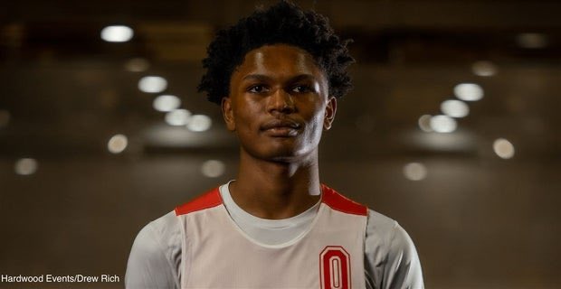 TravisBranham_'s tweet photo. Amen & Ausar Thompson, two elite CGs in the 2022 class, are joining Overtime Elite, sources tell @247Sports.
"These days we are looking to build around pillars & these are two players we think & know are foundational to what we are building.β || Story: https://t.co/YxICTbZhtK https://t.co/Dt2UK6EY9r