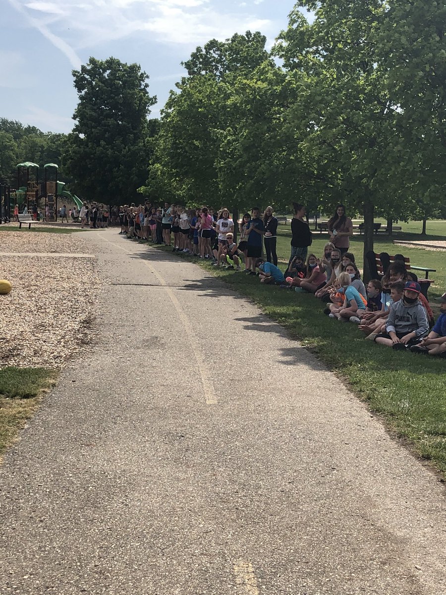 SuperMuz tweet media