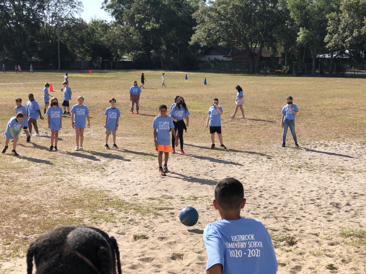 The annual 5th grade Kickball "Best of the Best" tradition continues at Eastbrook Elementary!

Great Fun in the Sun today!