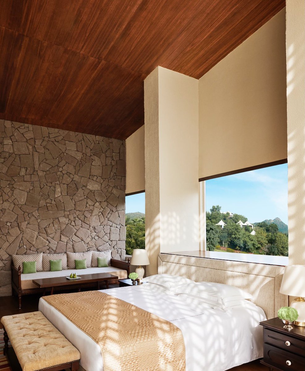 TajAravali's tweet photo. Decor plays an integral role in creating an ambience of relaxation.
The tastefully designed interiors of our Spa Suite set the environs of serenity and tranquility.
#TajAravali #TajHotels #Decor #DesignIsInTheDetail #Interiors https://t.co/da2GeG70Vx