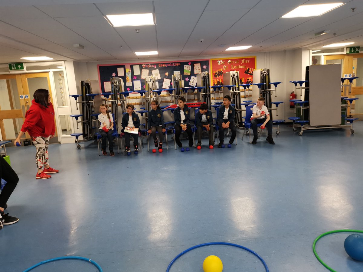 Broadfield PE tweet media