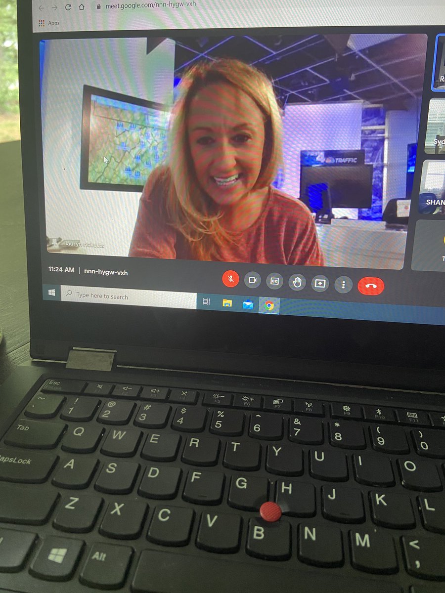 NicolepiconeG's tweet photo. Thank you so much @laurynricketts for coming to talk to our 2nd graders about what it is like to be a meteorologist and for the awesome tour of the studio!! #gogpgators 💙💚 https://t.co/zmPAg0bpFv