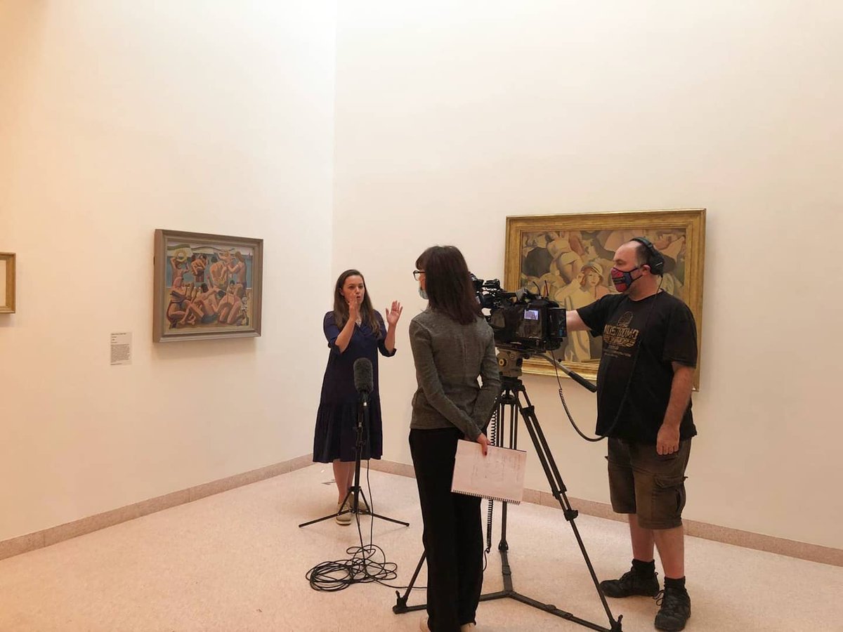 _art_on_sea's tweet photo. Hastings Contemporary's Director Liz Gilmore talking to @BBCNews earlier today about the Seaside Modern exhibition and Hastings Contemporary reopening this Thursday 27 May. Tune in this evening to find out more. #hastingscontemporary #pressday #seasidemodern https://t.co/yg1s3ayT0h